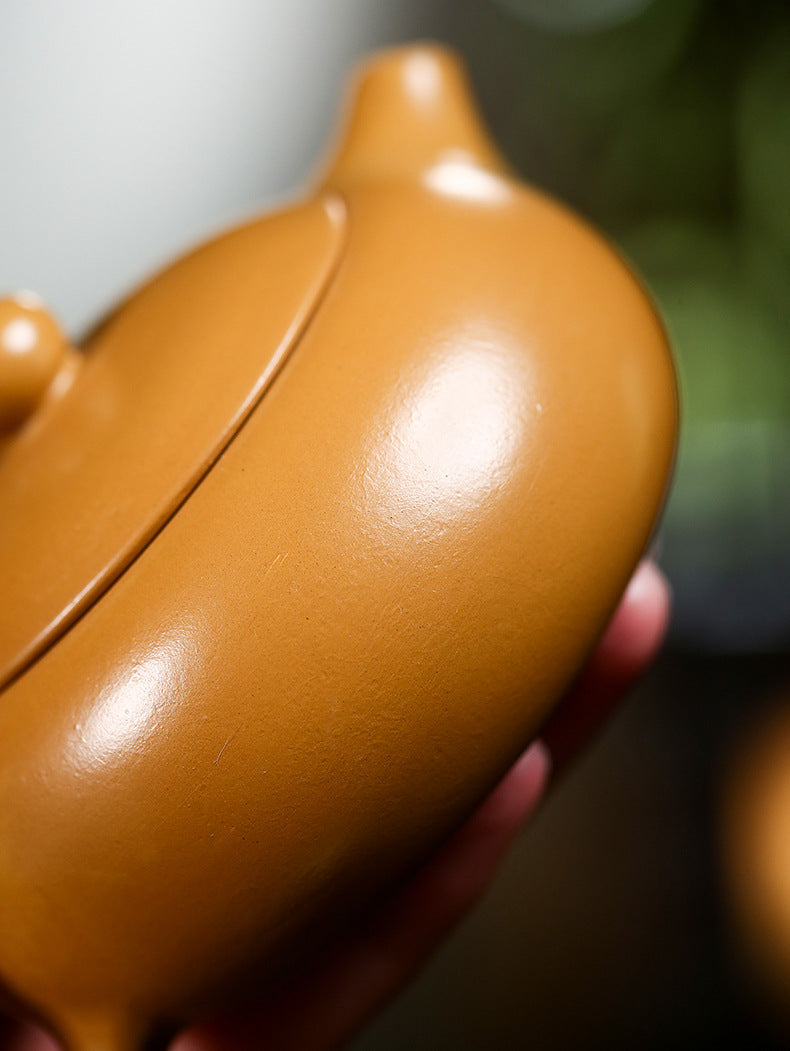 Handmade Yixing Zisha Yellow Clay Teapot in Xishi Style, 150ml Capacity