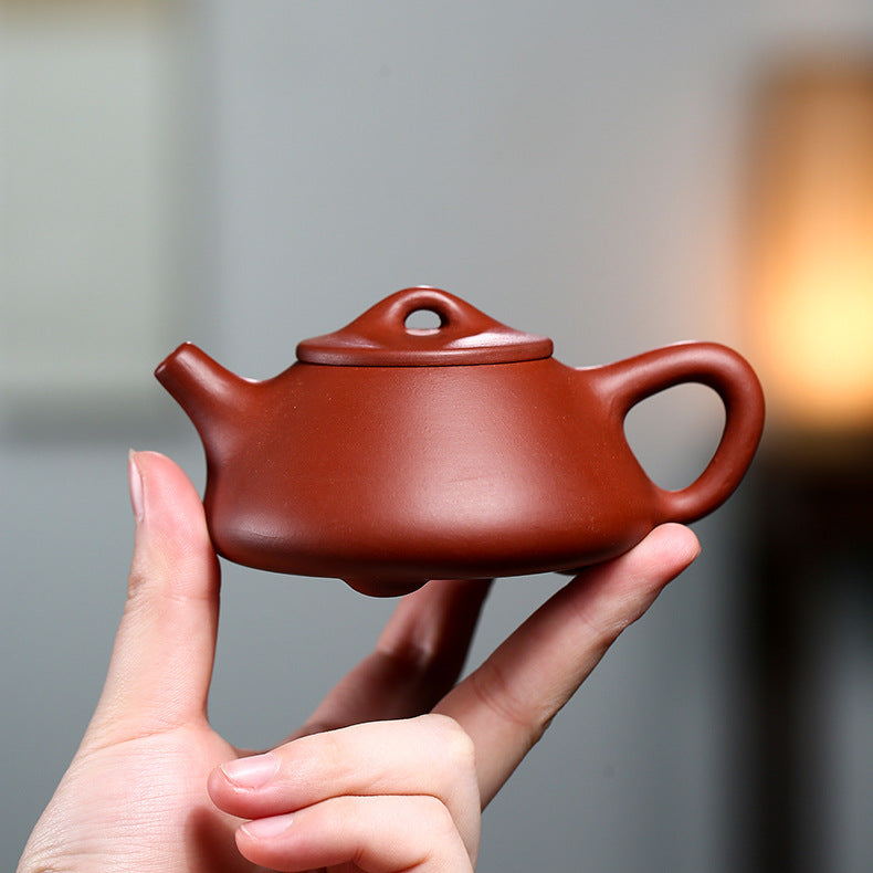 Handmade Yixing Zisha Clay Mini Teapot, Da Hong Pao Clay, 120ml Capacity