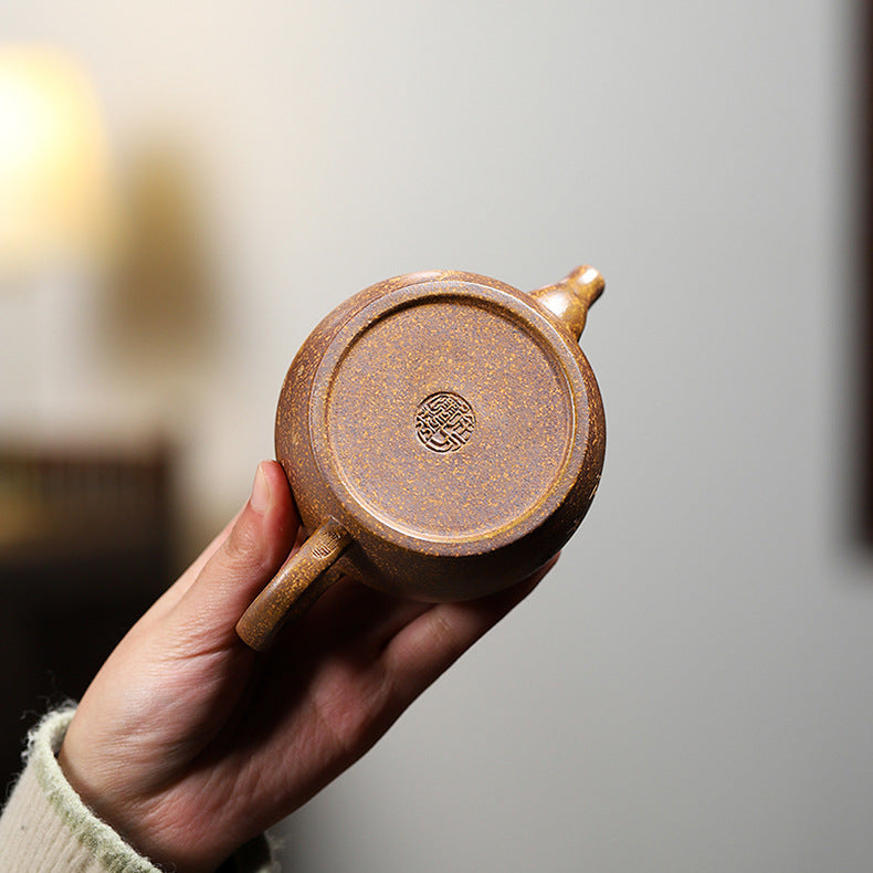 Handmade Yixing Zisha Yellow Clay Teapot - Duan Clay Hanwa Teapot - 210ml Capacity