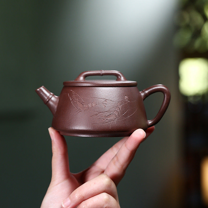 Handmade Yixing Zisha Purple Clay Teapot - Wide-Mouth Teapot with Engravings - 200ml Capacity