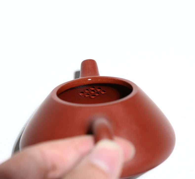 Handmade Yixing Zisha Clay Mini Teapot, Da Hong Pao Clay, 120ml Capacity