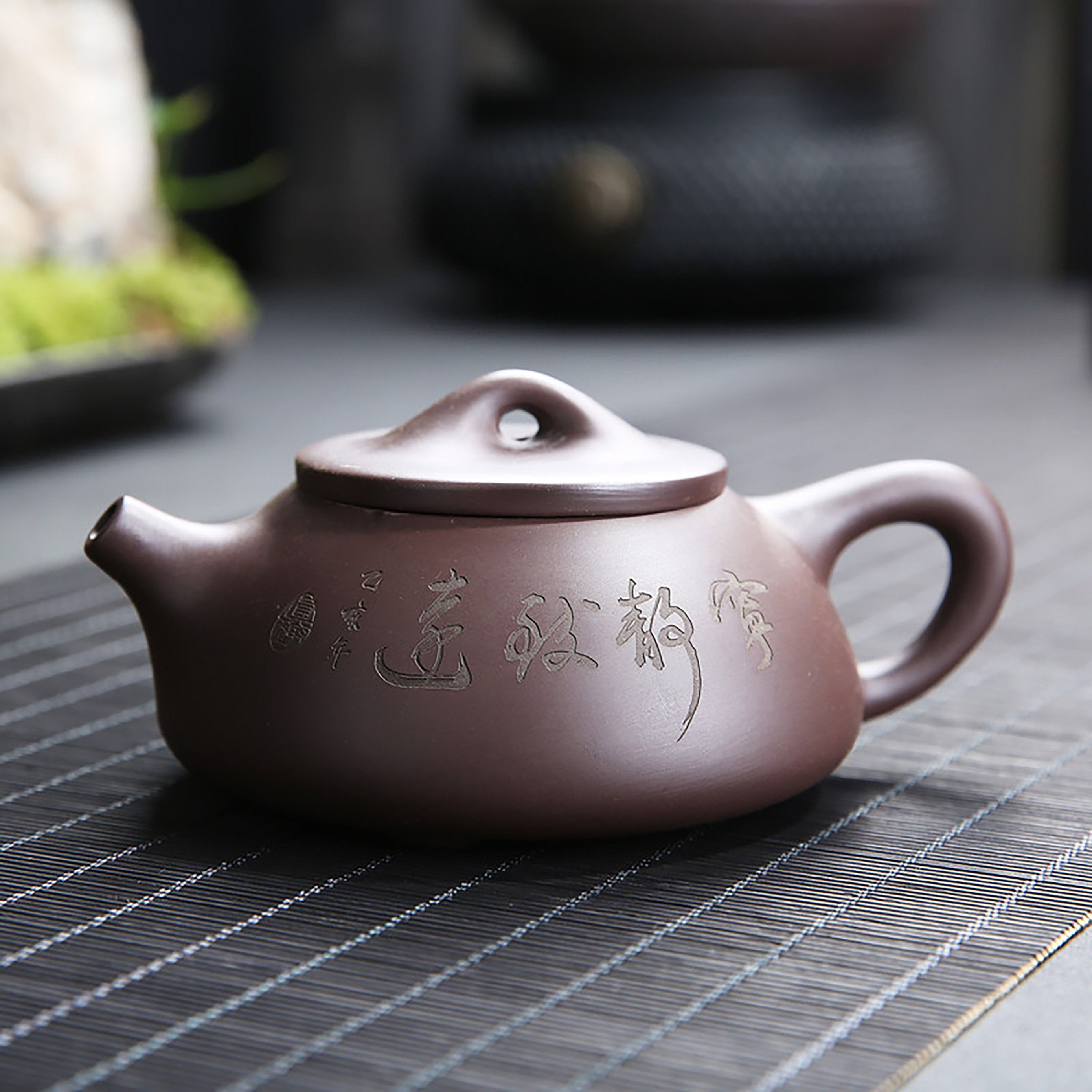 Handmade Dehua Zisha Teapot, Traditional Chinese Purple Clay Teapot, Zisha Teaset Gift Box - theTeaCloud